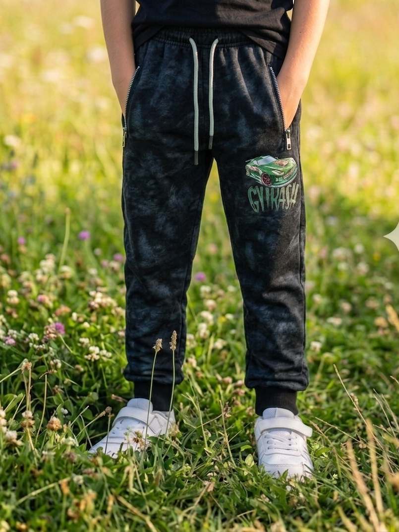 Trendy chlapecké tepláky Kugo ZT8836 šedé s autem