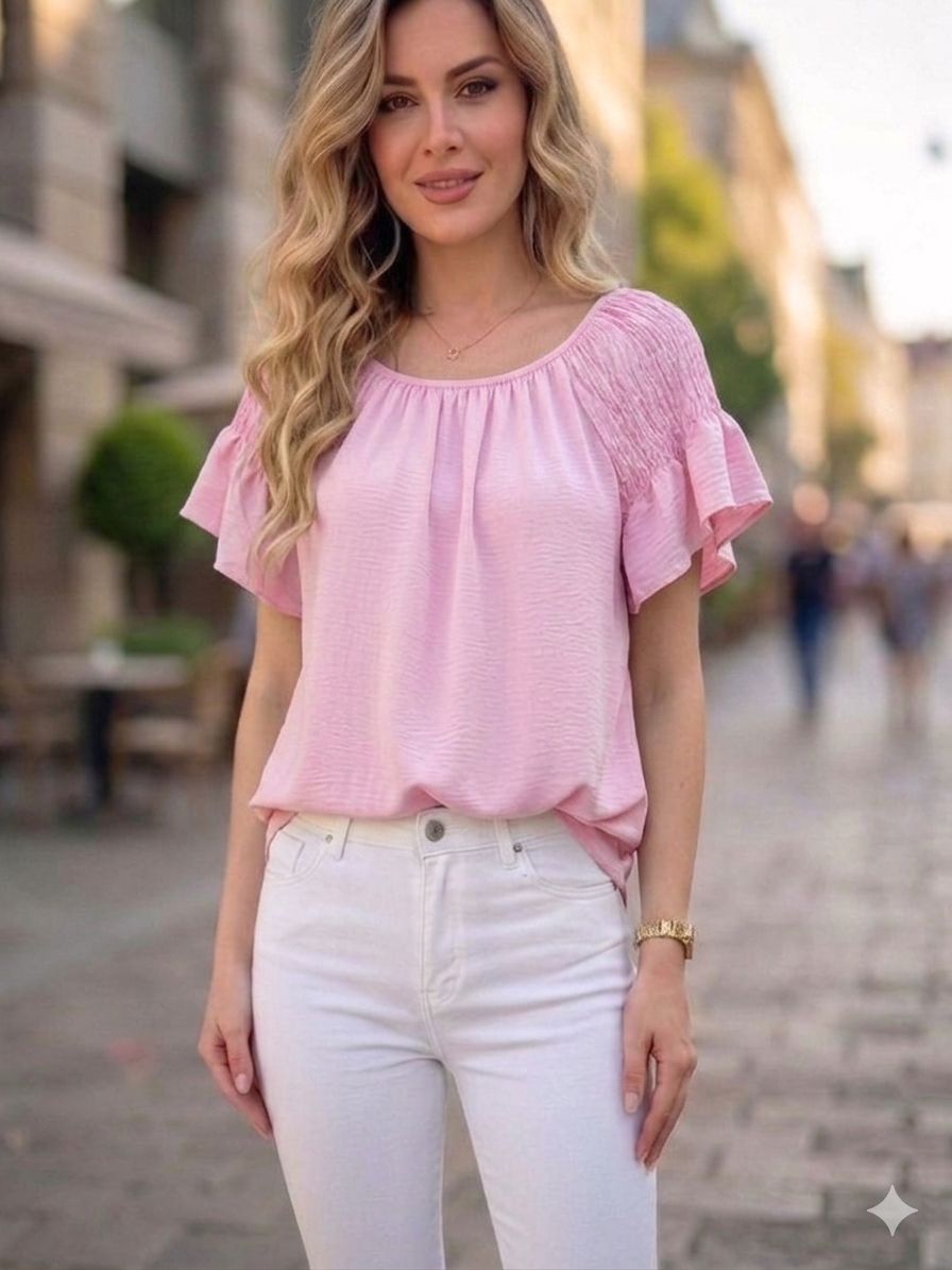 Vzdušná halenka s volánky a žabičkovými rukávy světle růžové