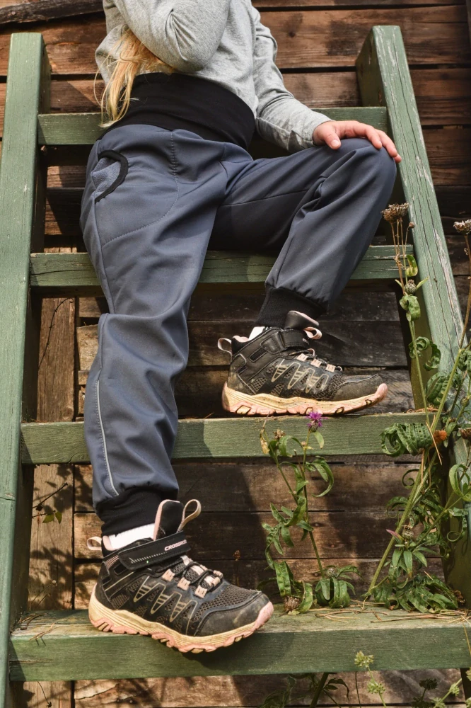 JOŽÁNEK Dětské softshellové kalhoty, antracitové