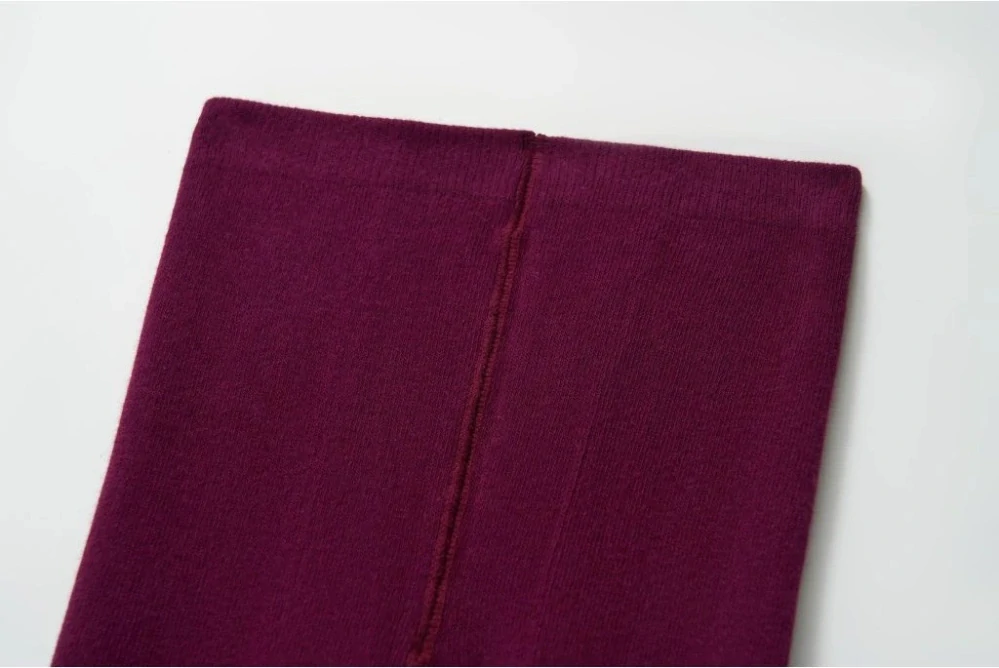 Dívčí kamaše Wolf & Wolfie P2516 tmavě vínové s mývalem