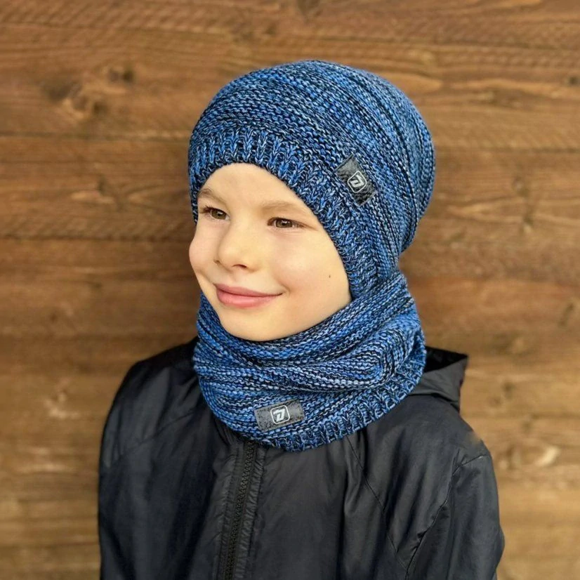 Pletený set čepice a nákrčník Dráče Colors - vzor 055 - modrá melír