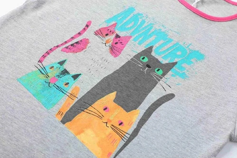 Dívčí letní pyžamo Kugo MP5877 šedo-růžové s kočkami