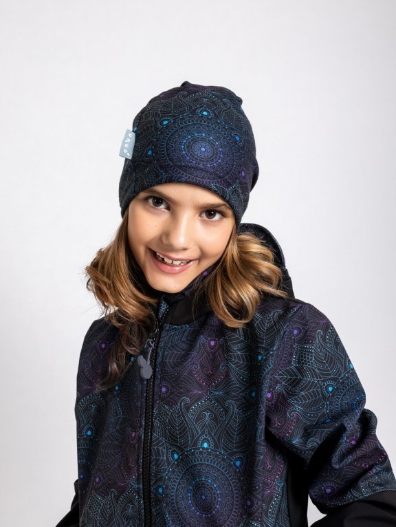 UNUO Dětská fleecová čepice Homeless, temná mandala