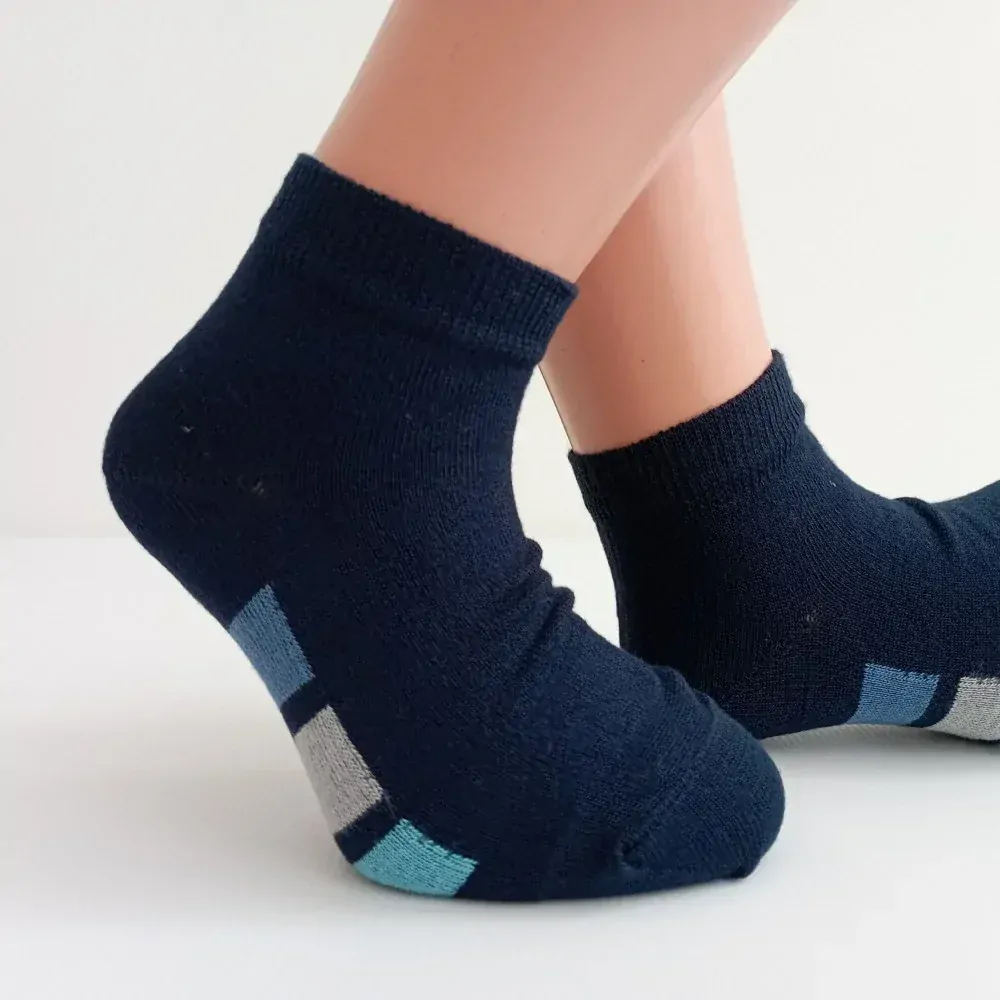 Dětské kotníkové ponožky z bambusové viskózy Trepon Boden, tm. modré