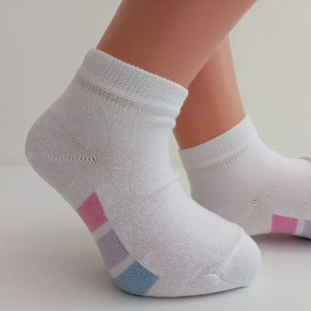 Dětské kotníkové ponožky z bambusové viskózy Trepon Boden, bílé