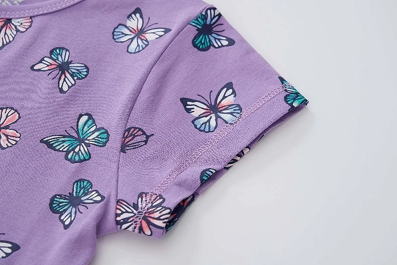 Dívčí šaty kr.r. Wolf S2514 fialové s motýly