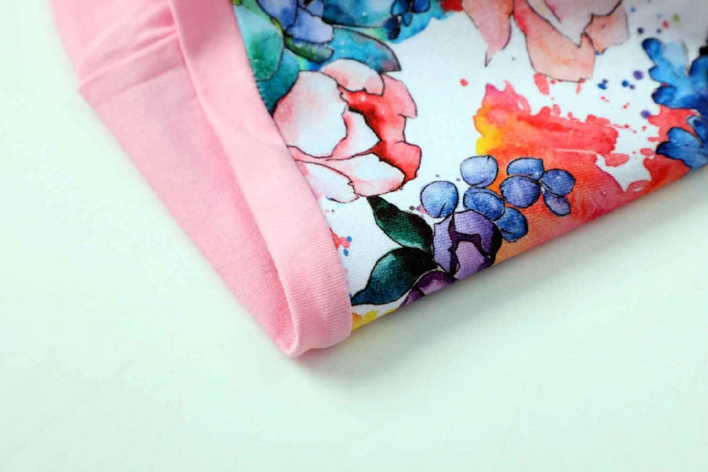 Dívčí jarní/podzimní čepice Kugo CF5623 – květiny