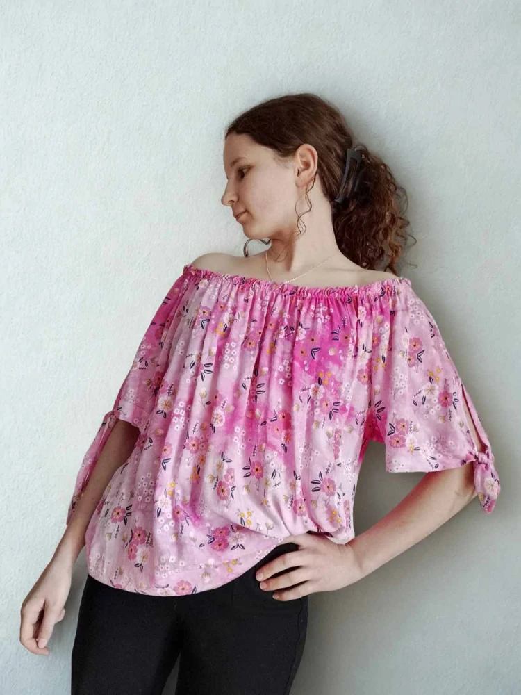 Dámská bavlněná halenka Anička růžová s kvítky