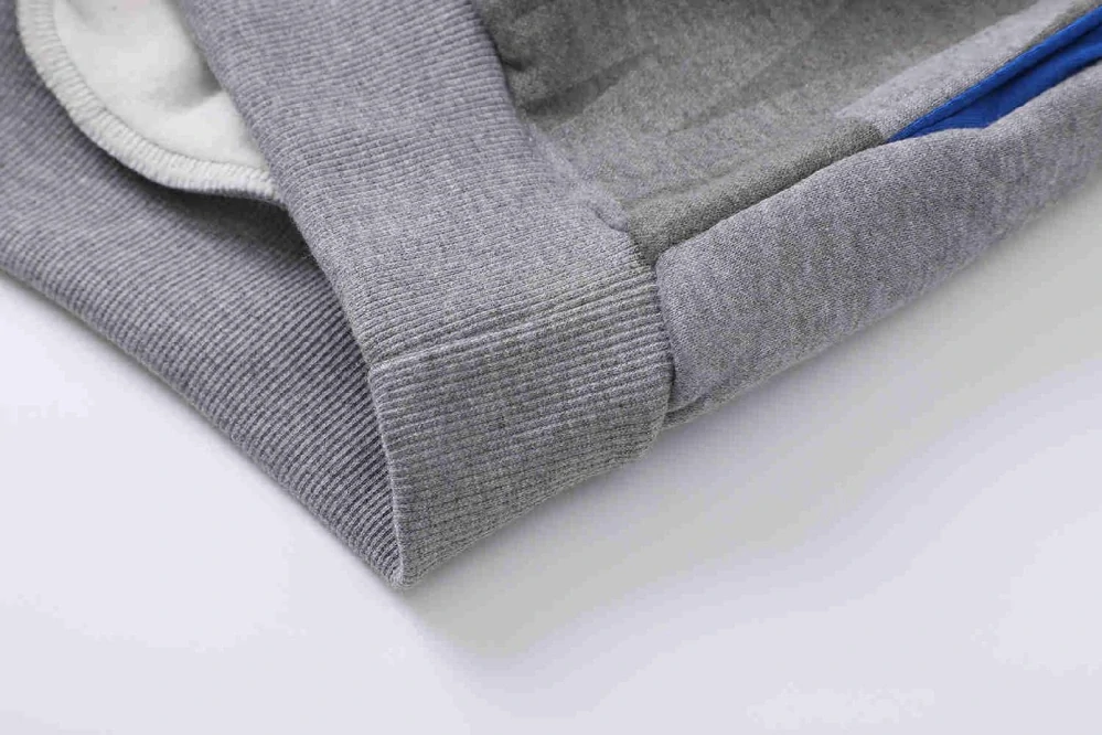 Teplá chlapecká mikina s kapucí Kugo FM0365, šedá