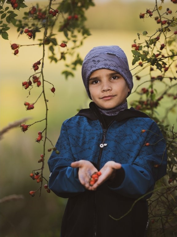 UNUO Dětská fleecová čepice Sport, hory