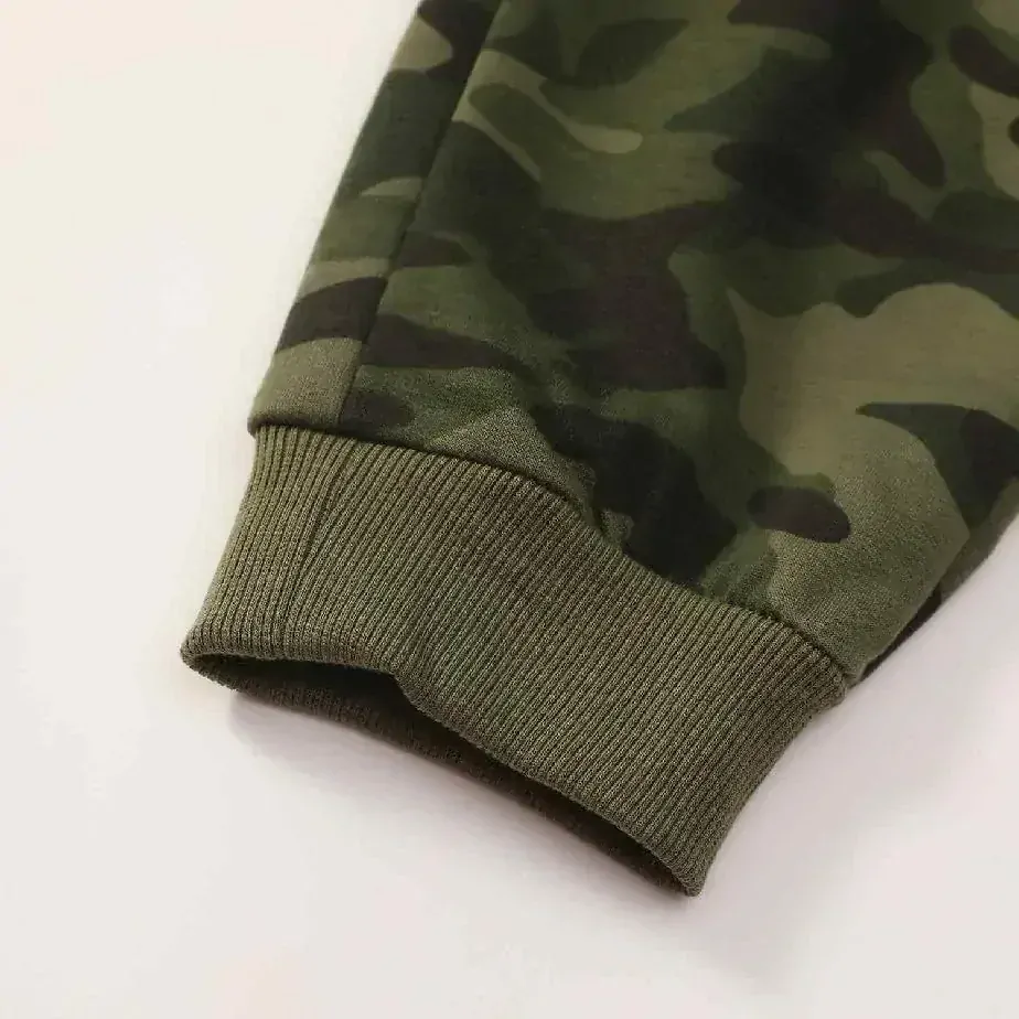 Chlapecké maskáčové tepláky Kugo TM9222, zelené