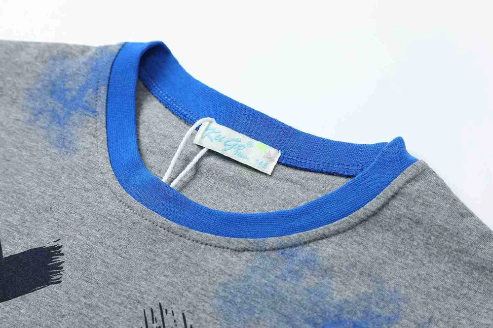 Chlapecké letní pyžamo (krátké) Kugo MP5886 šedé