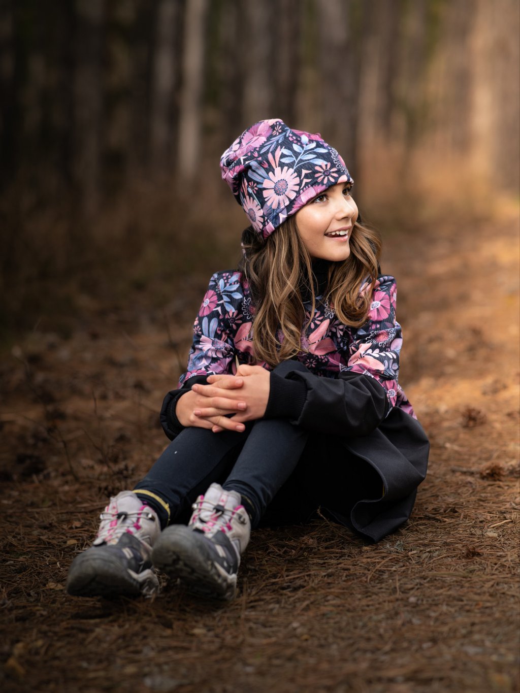 UNUO Dětská fleecová čepice Homeless, kouzelné květiny