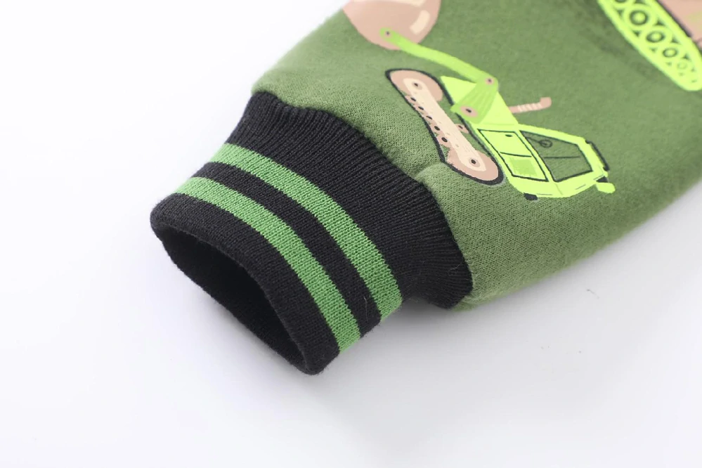 Teplá chlapecká mikina Kugo FM0363 černá / zelená