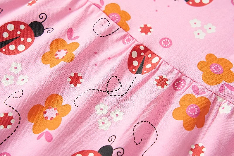 Dívčí šaty kr.r. Wolf S2514B světle růžové s beruškami