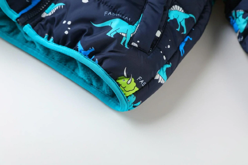 Chlapecká zimní bunda Kugo FB0315 s dinosaury tmavě modrá