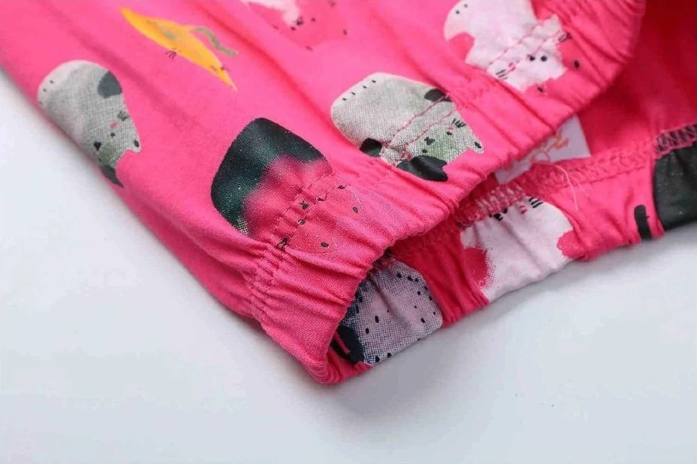 Dívčí letní pyžamo Kugo MP5877 šedo-růžové s kočkami