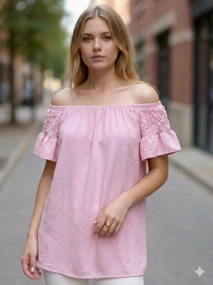 Vzdušná halenka s volánky a žabičkovými rukávy černá