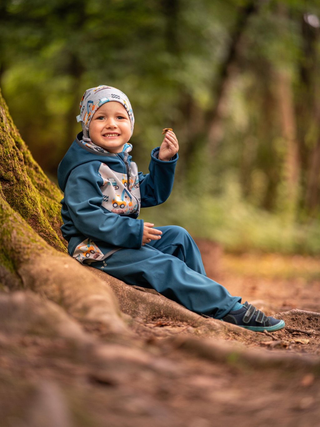 UNUO Dětská fleecová čepice Homeless, bagry