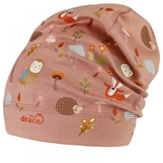 Spadlá bavlněná čepice Dráče Pepe - vzor 09, lesní zvířátka, pudrová