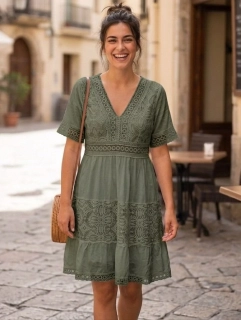 Krajkové letní boho šaty z viskózy s krátkým rukávem khaki